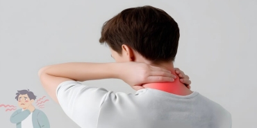 Masa Başında Çalışanlarda Boyun Fıtığı: Ameliyat Gerekmeden Önlenebilir mi