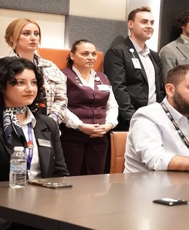 Sabiha Gökçen’de 24 Saatlik İnsanlık Nöbeti