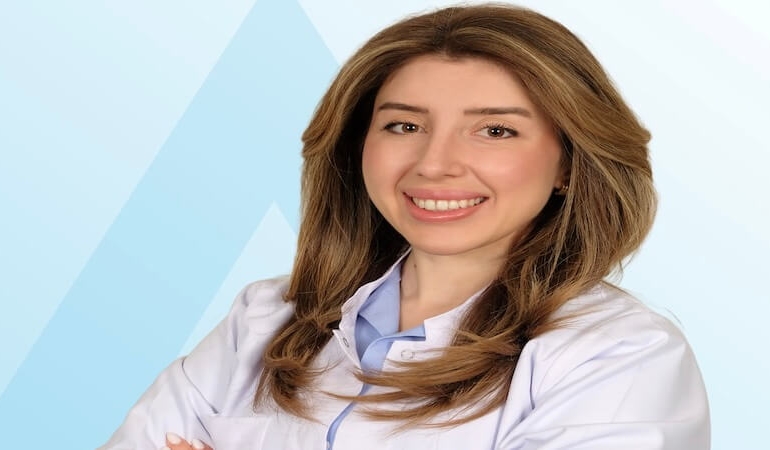 Yaz Seyahatlerinde Gebelik: Güvenli Yolculuk İçin 7 Altın Kural