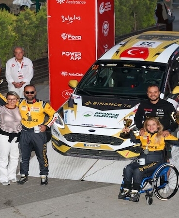 Kübra Denizci Keskin Eskişehir Rallisi’nde Kadın Pilotlar Birinciliğini Kazandı